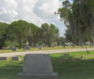 Lake Wales Cemetery In the Shade